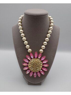 Betsey Johnson Pink Daisy Pearl Rhinestone Statement Necklace Flower Pendant